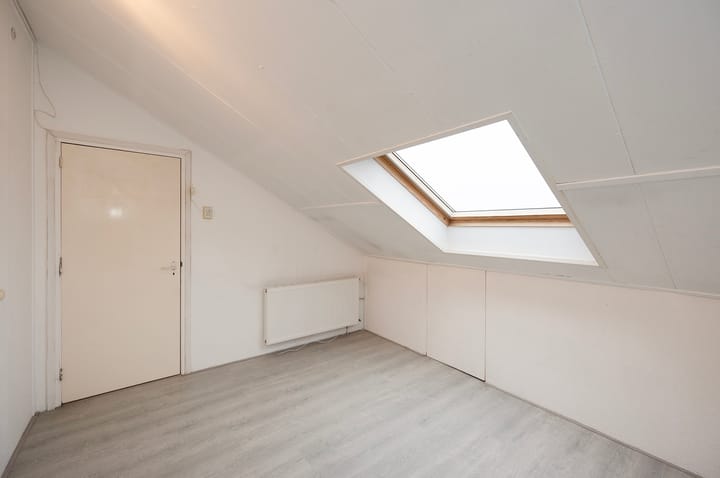 Foto 22 van Van Nesstraat 17-A