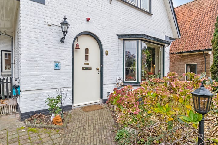 Foto 7 van van Irhovenlaan 3