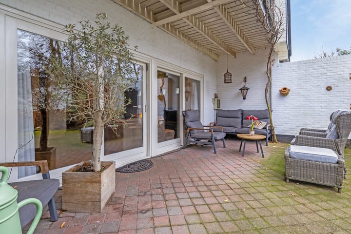 Foto 50 van van Irhovenlaan 3