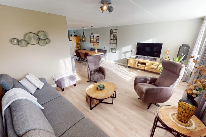 Foto 2 van Diamantplein 12