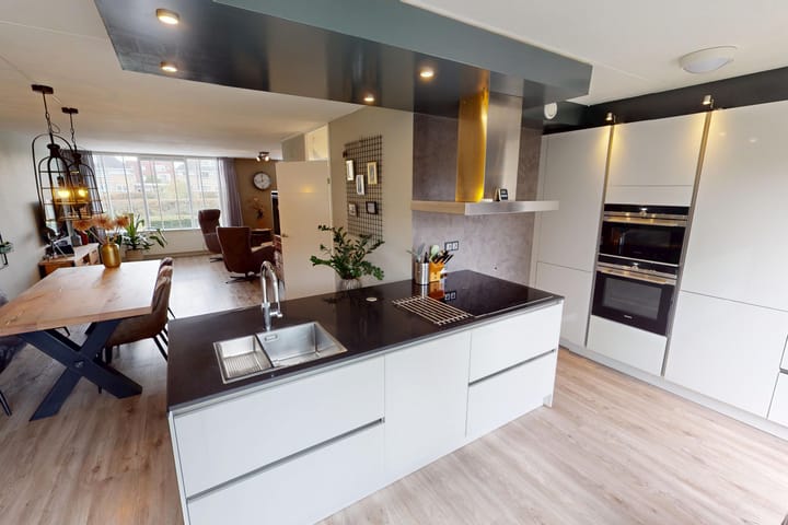 Foto 3 van Diamantplein 12