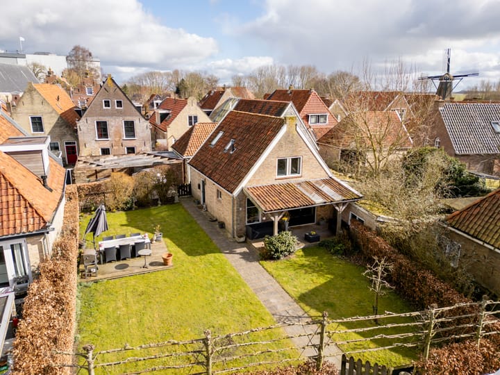 Photo 1 of Bakkerstraat 150