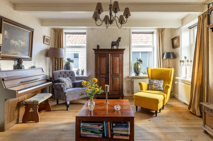 Photo 11 of Bakkerstraat 150