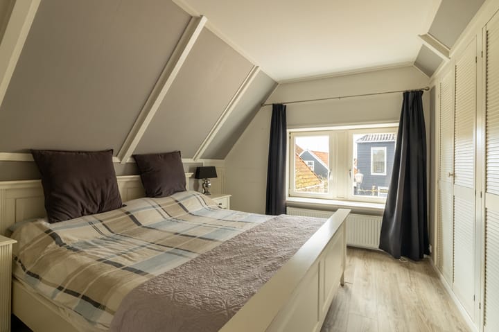 Photo 24 of Bakkerstraat 150