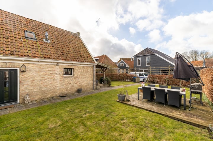 Photo 26 of Bakkerstraat 150