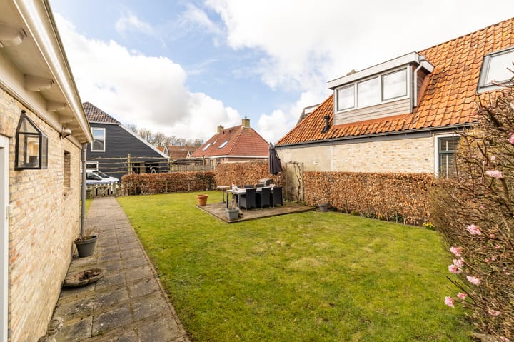 Photo 27 of Bakkerstraat 150