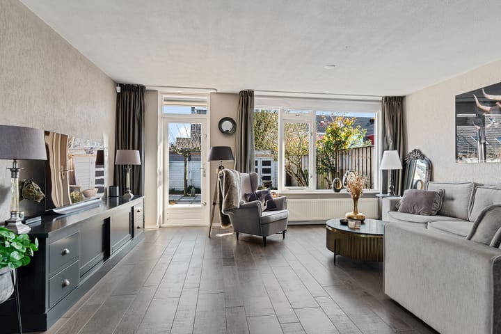 Foto 2 van Couperinstraat 42