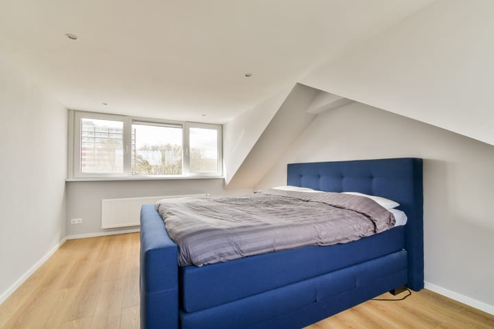 Foto 33 van Gratamastraat 28