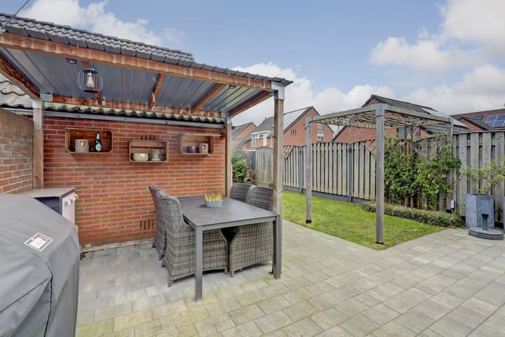 Foto 23 van Klingerbergsingel 93