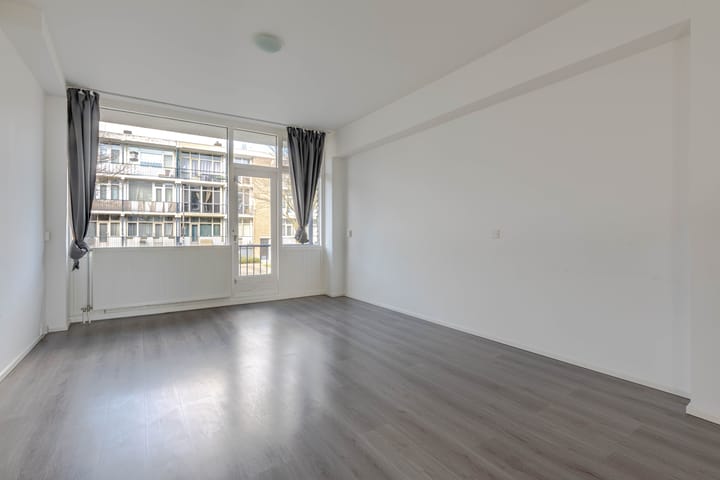 Foto 8 van Ellewoutsdijkstraat 170