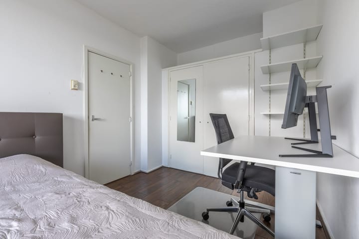 Foto 24 van Langswater 82