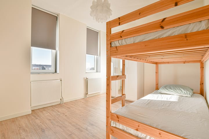 Foto 19 van Asterixstraat 83