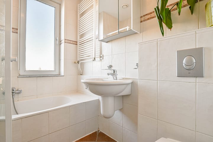 Foto 27 van Asterixstraat 83