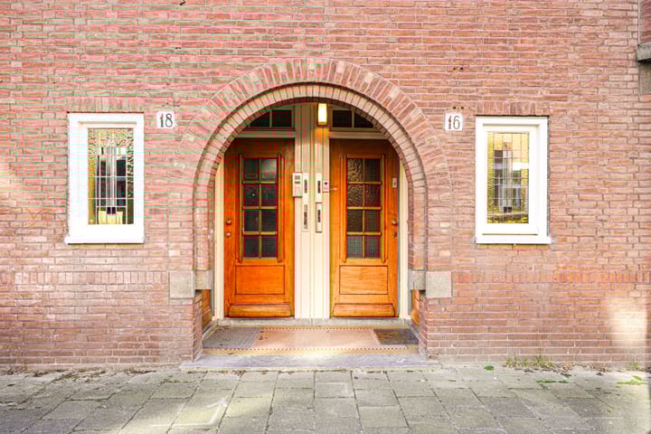 Foto 25 van Leiduinstraat 18-1