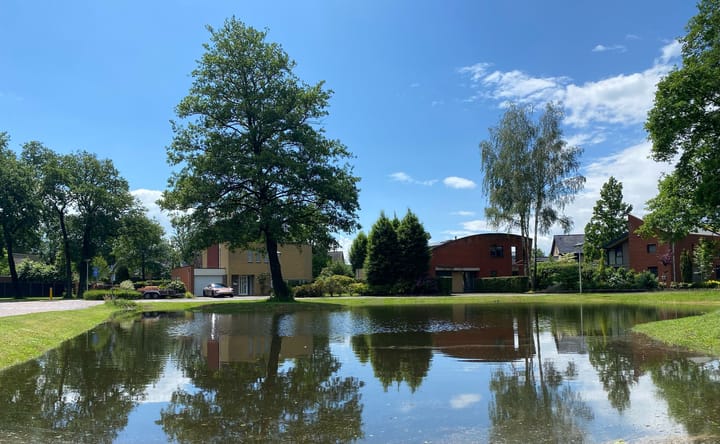 Photo 25 of Houtingstraat 10