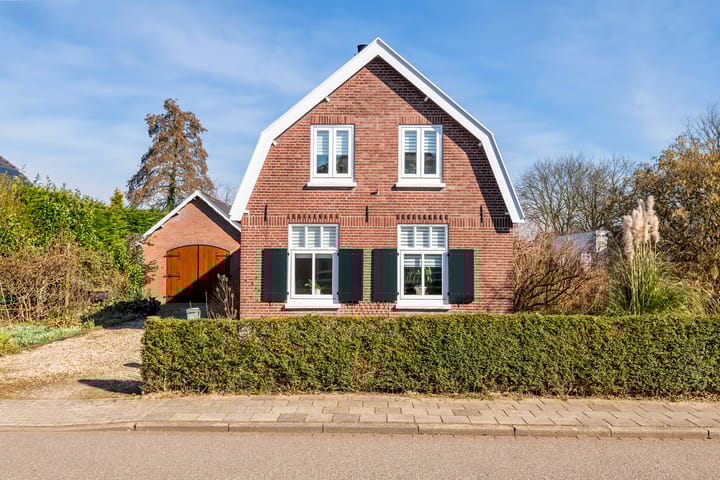 Photo 2 of Sportveldstraat 64