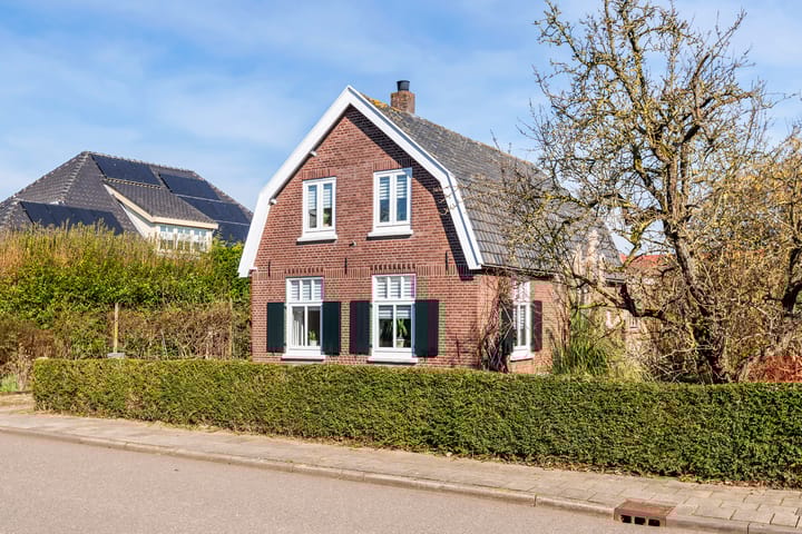 Photo 3 of Sportveldstraat 64