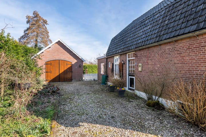 Photo 5 of Sportveldstraat 64