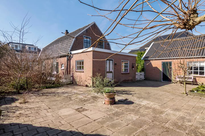 Photo 10 of Sportveldstraat 64