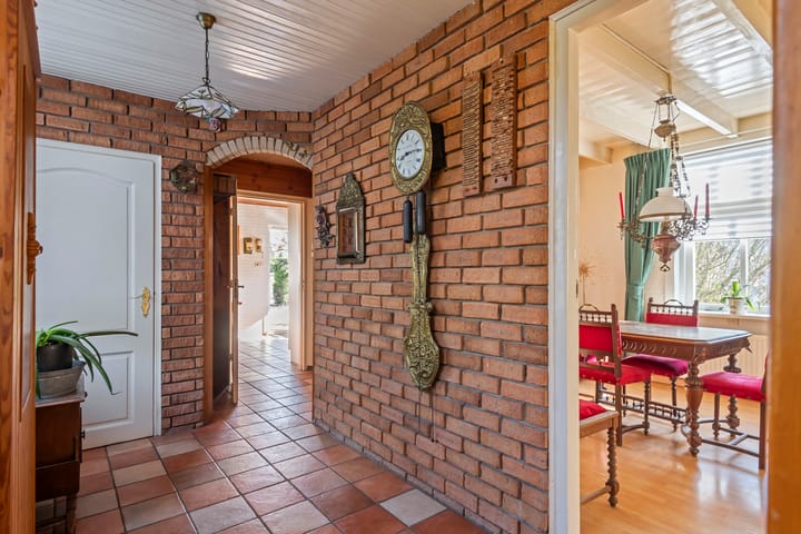 Photo 17 of Sportveldstraat 64