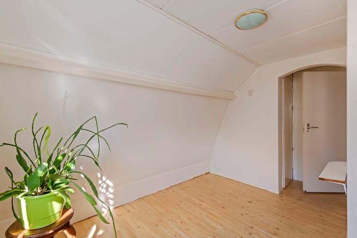 Photo 31 of Sportveldstraat 64