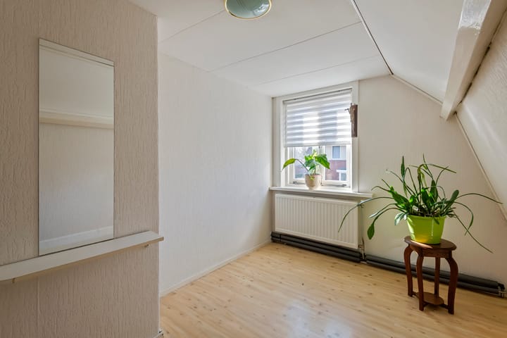 Photo 32 of Sportveldstraat 64