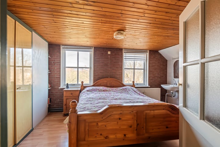 Photo 33 of Sportveldstraat 64