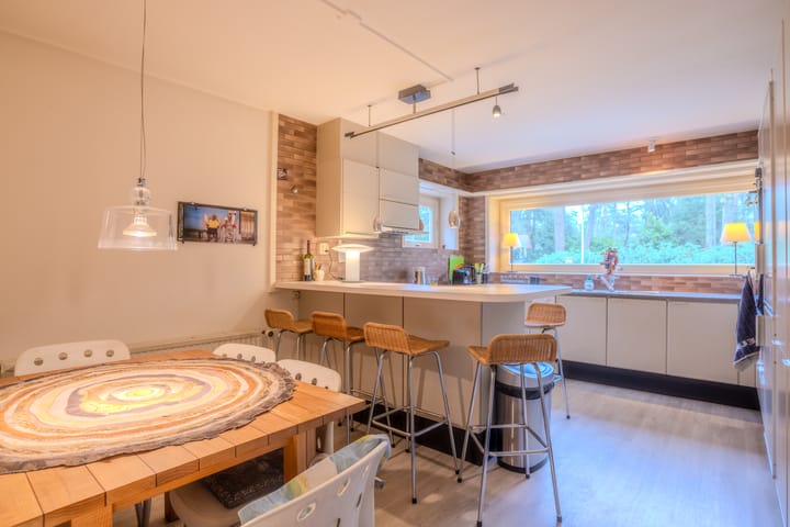 Foto 15 van Koningin Emmalaan 9