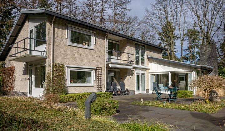 Foto 34 van Koningin Emmalaan 9