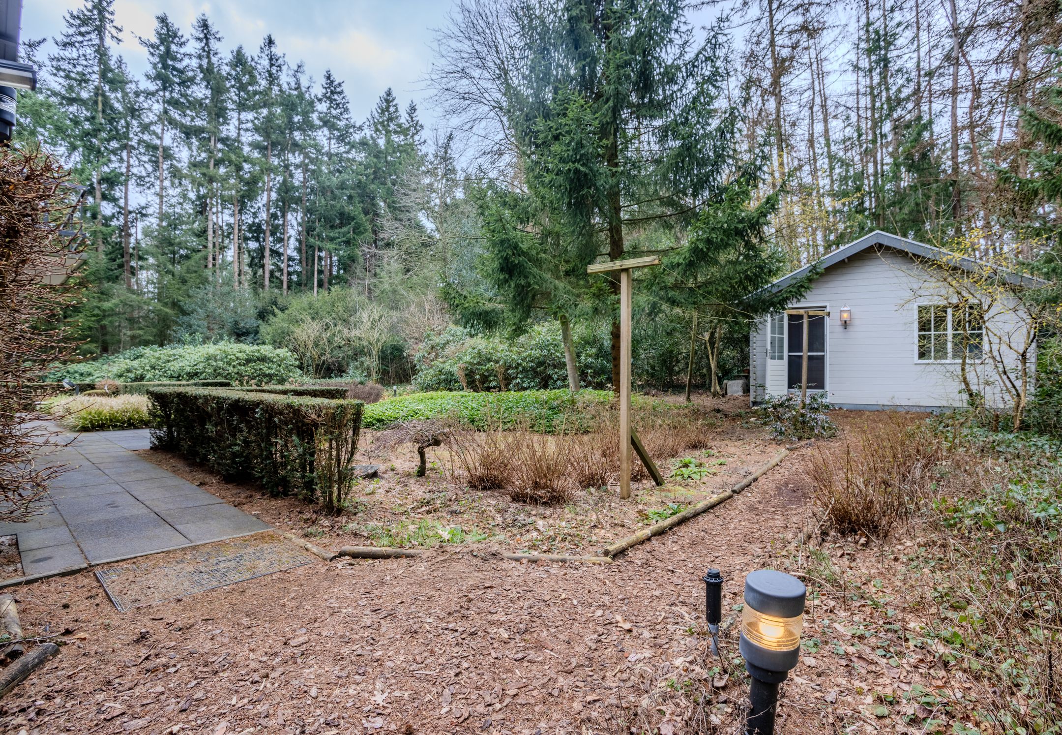 Foto 36 van Koningin Emmalaan 9