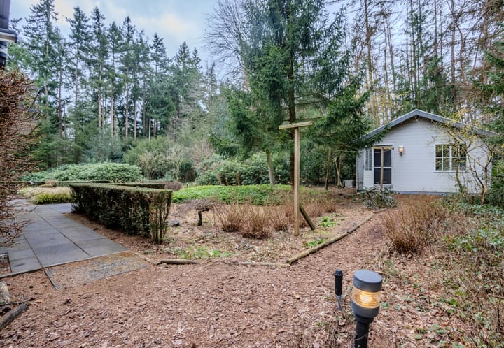 Foto 36 van Koningin Emmalaan 9