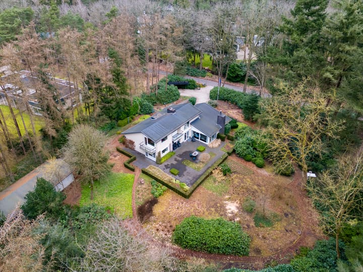 Foto 44 van Koningin Emmalaan 9