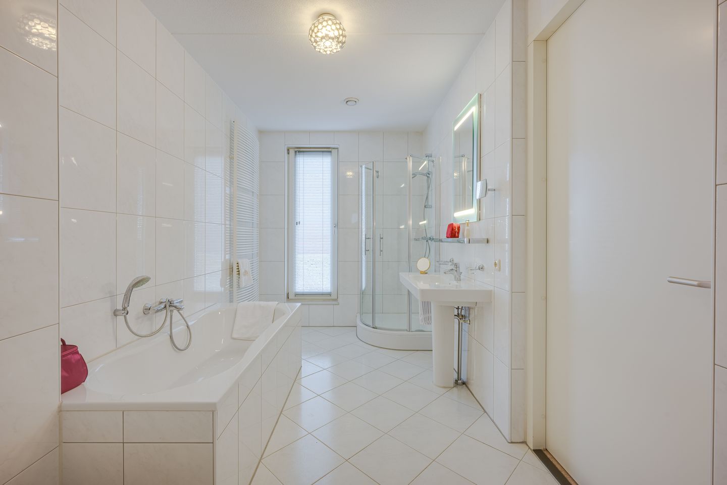 Foto 25 van Rouboslaan 106