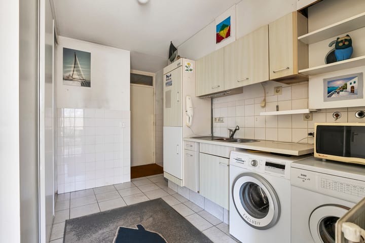 Foto 15 van Van Lingelaan 13