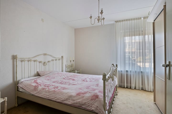 Foto 30 van Van Lingelaan 13