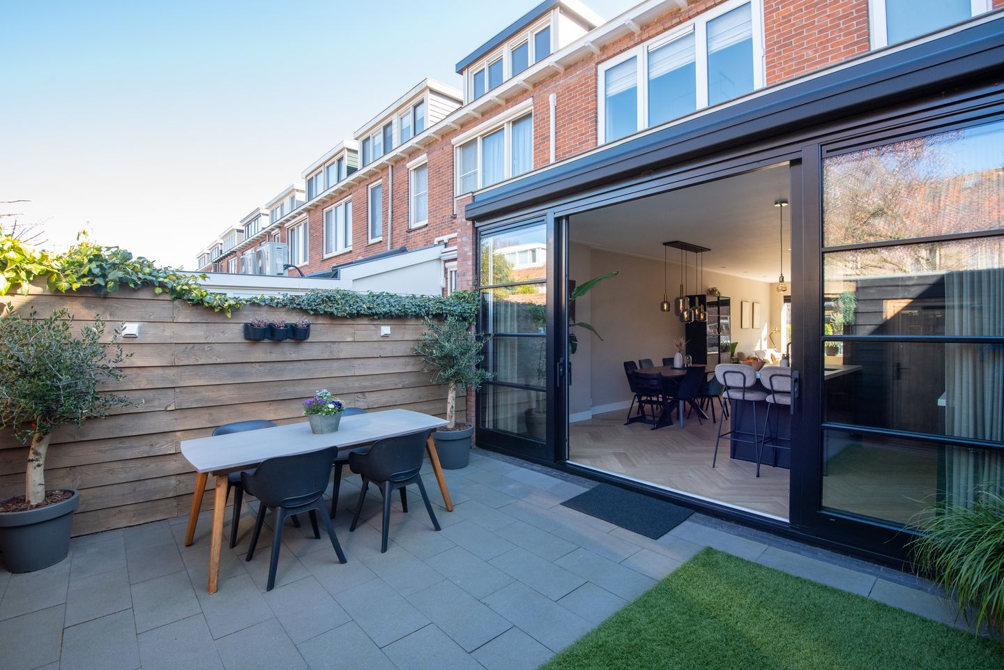 Foto 4 van Anna van Burenstraat 30