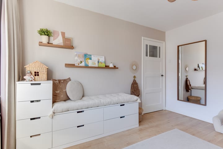 Foto 30 van Anna van Burenstraat 30