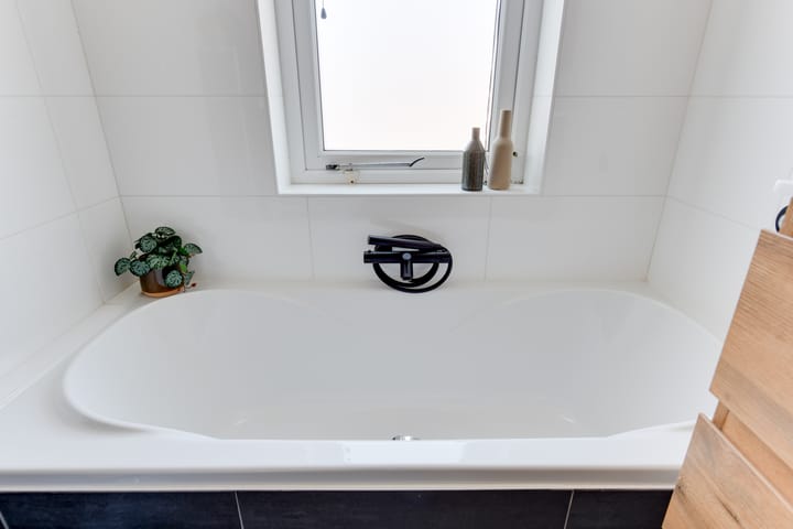 Foto 39 van Anna van Burenstraat 30