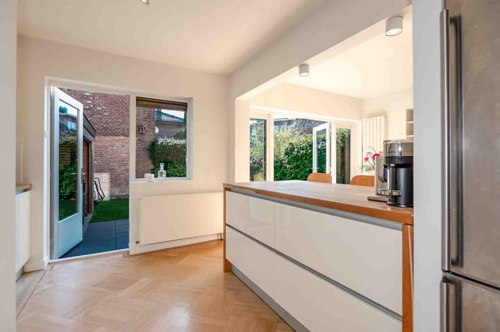 Foto 8 van Noordenburglaan 44