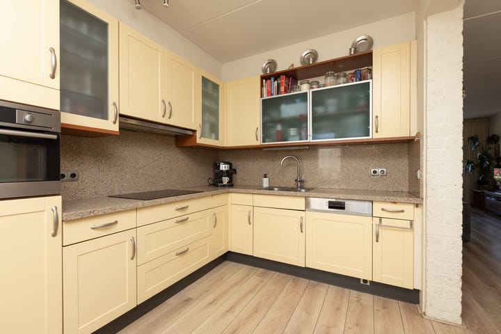 Foto 10 van Hemdijk 61