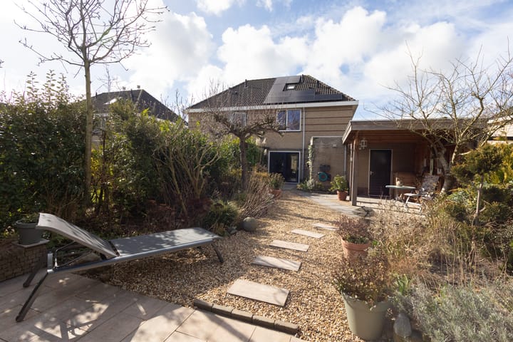 Foto 2 van Meeuwenlaan 24