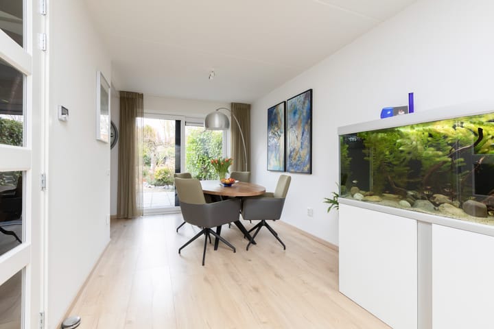 Foto 7 van Meeuwenlaan 24