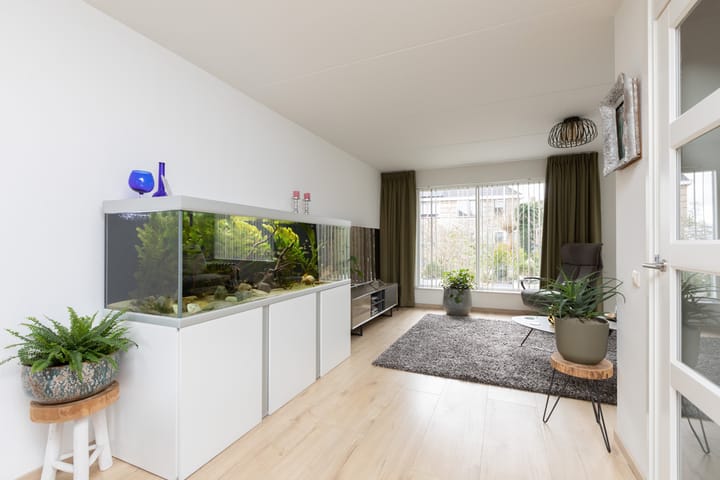 Foto 8 van Meeuwenlaan 24