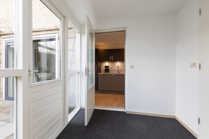 Foto 14 van Meeuwenlaan 24