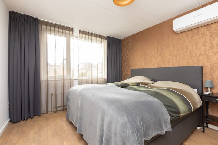 Foto 25 van Meeuwenlaan 24