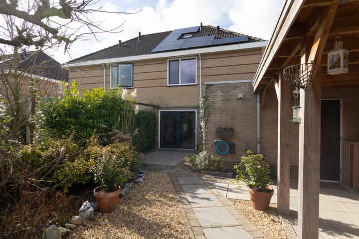 Foto 38 van Meeuwenlaan 24