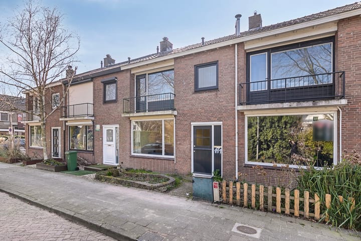 Foto 5 van Alexander Verhuellstraat 111