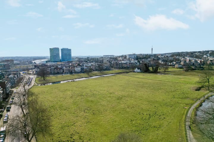 Foto 42 van Apeldoornseweg 122-3