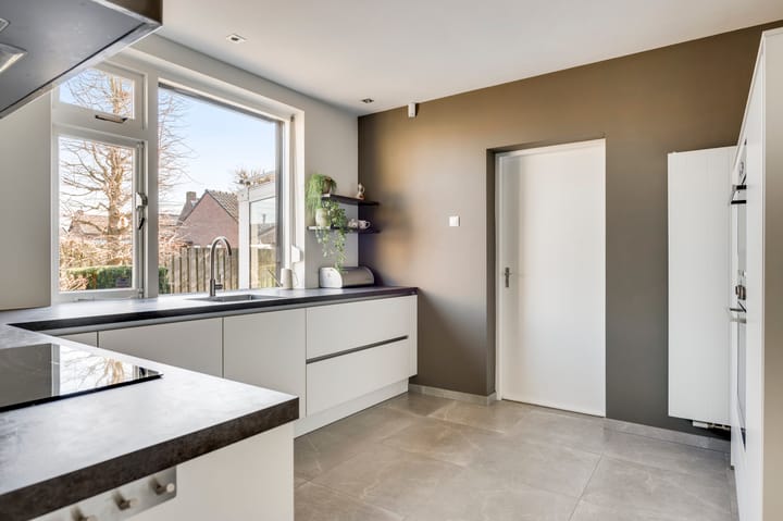 Foto 18 van Irenelaan 25