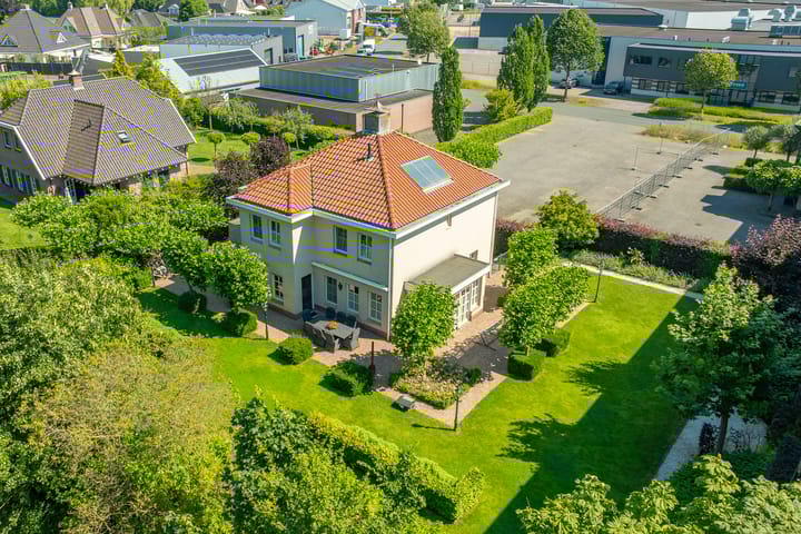 Foto 1 van Tinbergenstraat 30